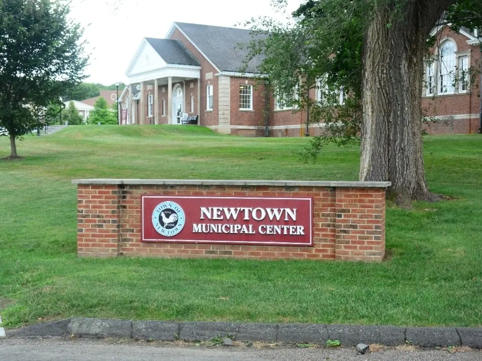 Newtown-Municipal-Center-newtown-ct